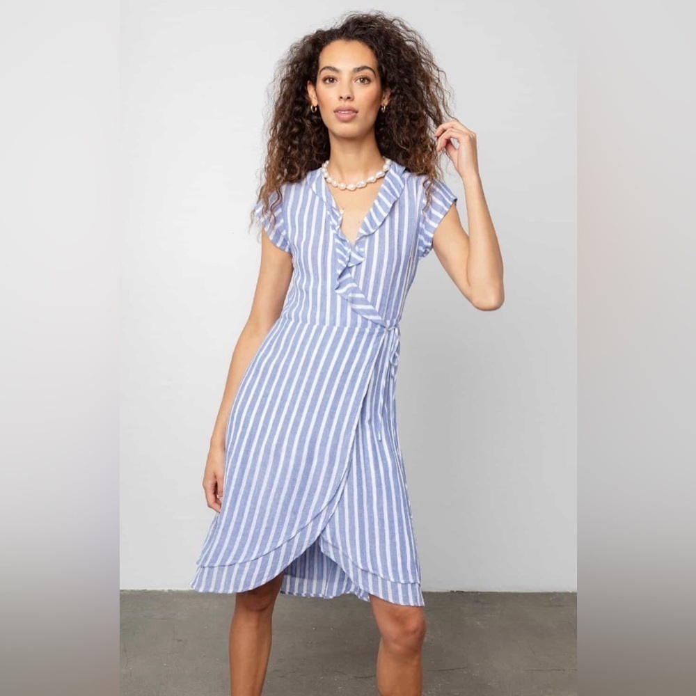 *NWT* Rails Women’s XS Light Blue/White Linen-Blend Louisa Juneau Stripe Dress